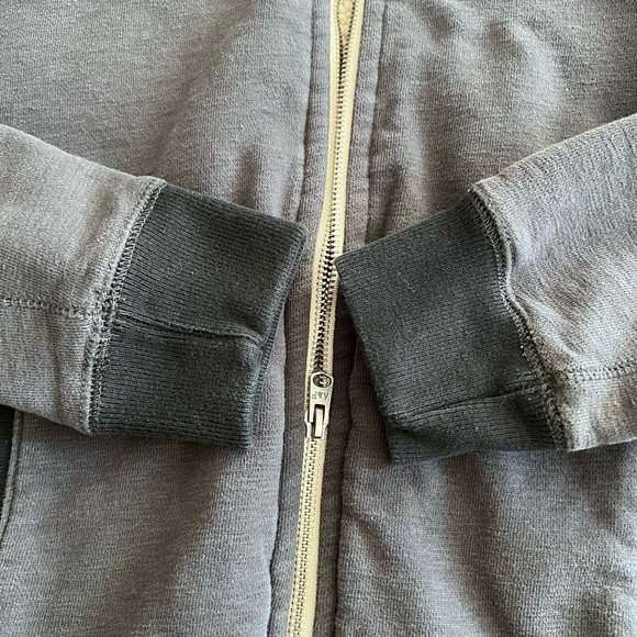 Abercrombie and Fitch Pile fleece hoodie - Picture 6 of 7